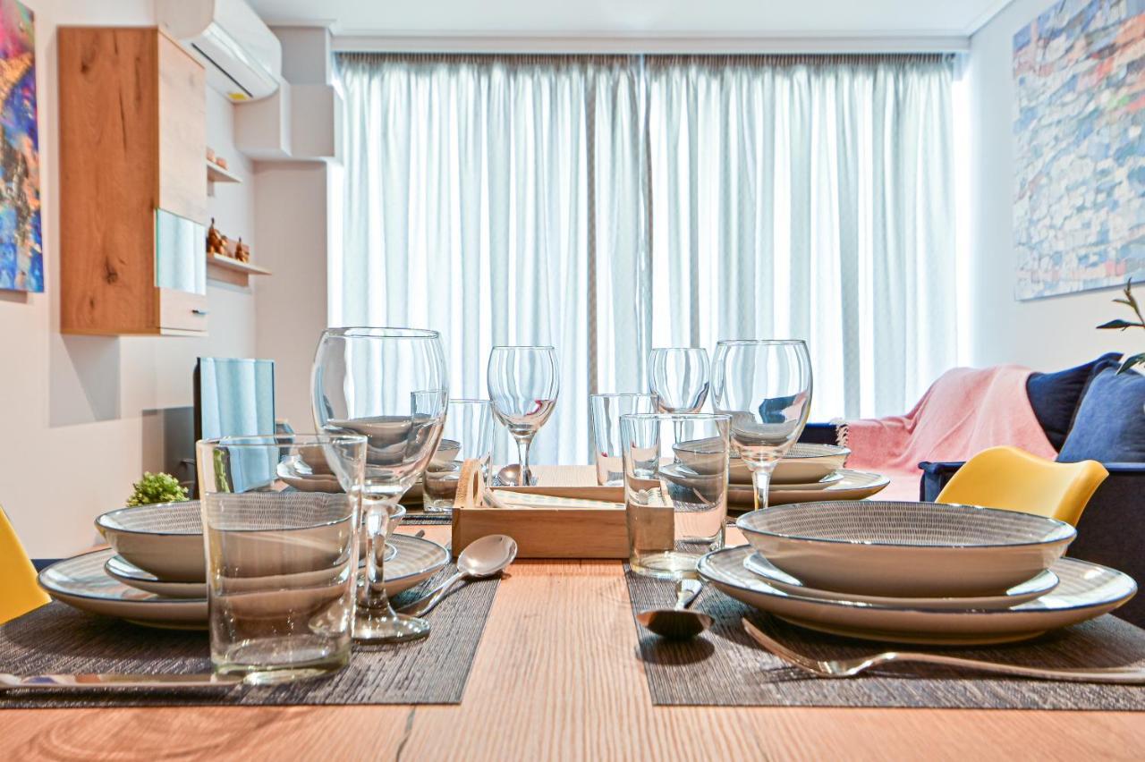 Beautiful New Apartment 5 Min From Piraeus Port Екстер'єр фото