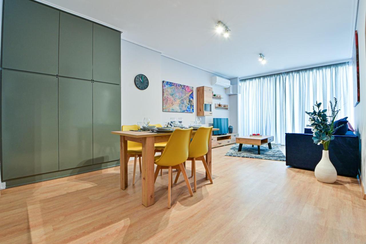 Beautiful New Apartment 5 Min From Piraeus Port Екстер'єр фото