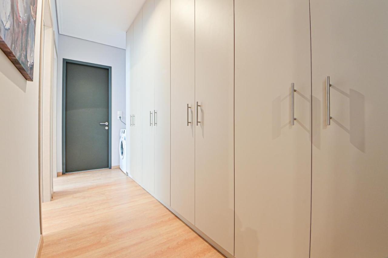 Beautiful New Apartment 5 Min From Piraeus Port Екстер'єр фото